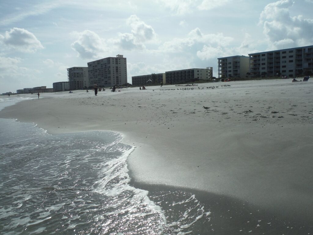 Hampton Inn Cocoa Beach: Rocket Launch Viewing Hotel