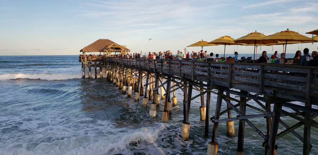 Hilton Cocoa Beach Oceanfront: Rocket Launch Viewing Hotel