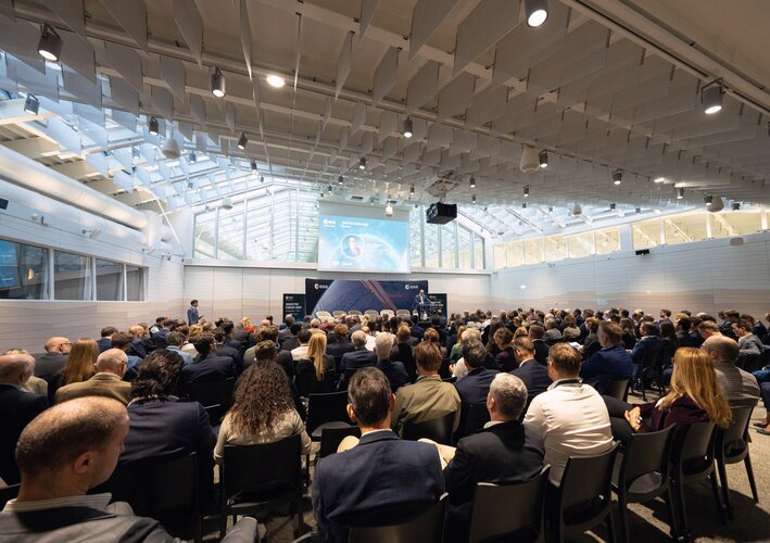 ESA brings public and private capital together to accelerate Europe’s space economy