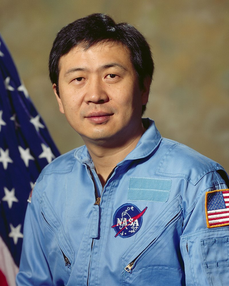 Taylor Gun-Jin Wang