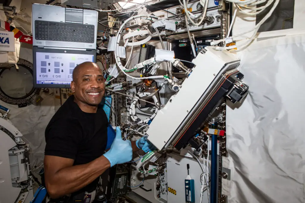 NASA Hosts Virtual Destination Station with Astronaut, Scientists