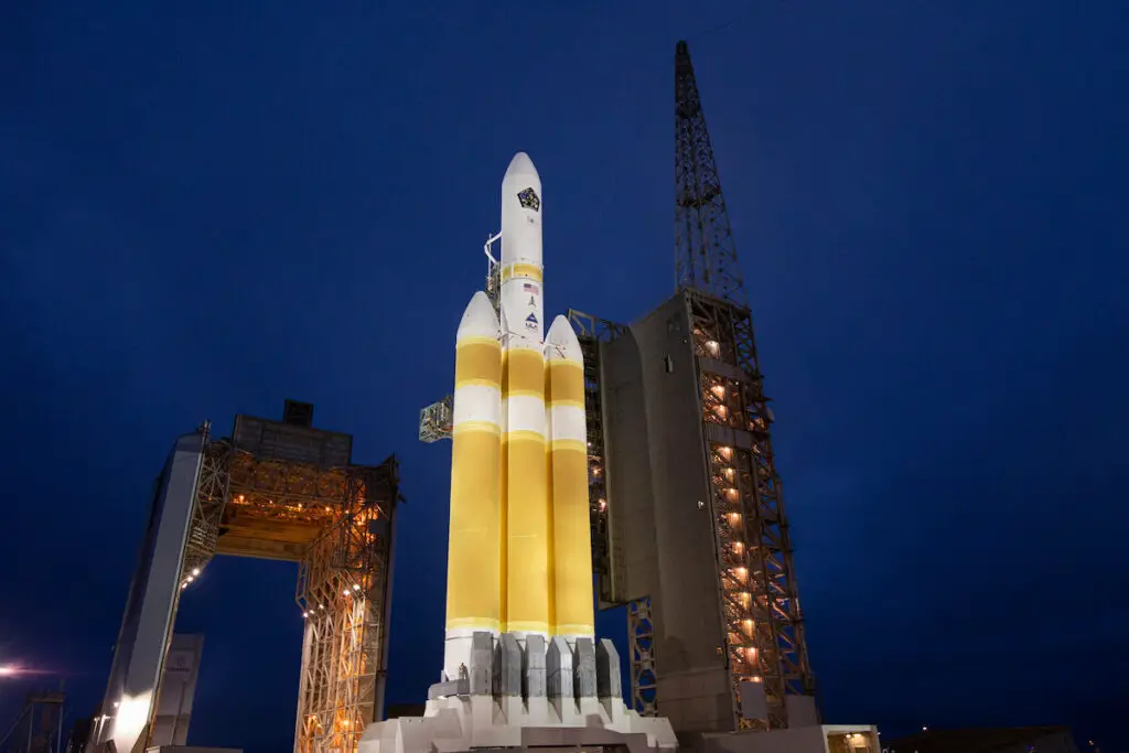 Photos: Delta 4-Heavy rocket awaits liftoff from historic SLC-6 launch pad