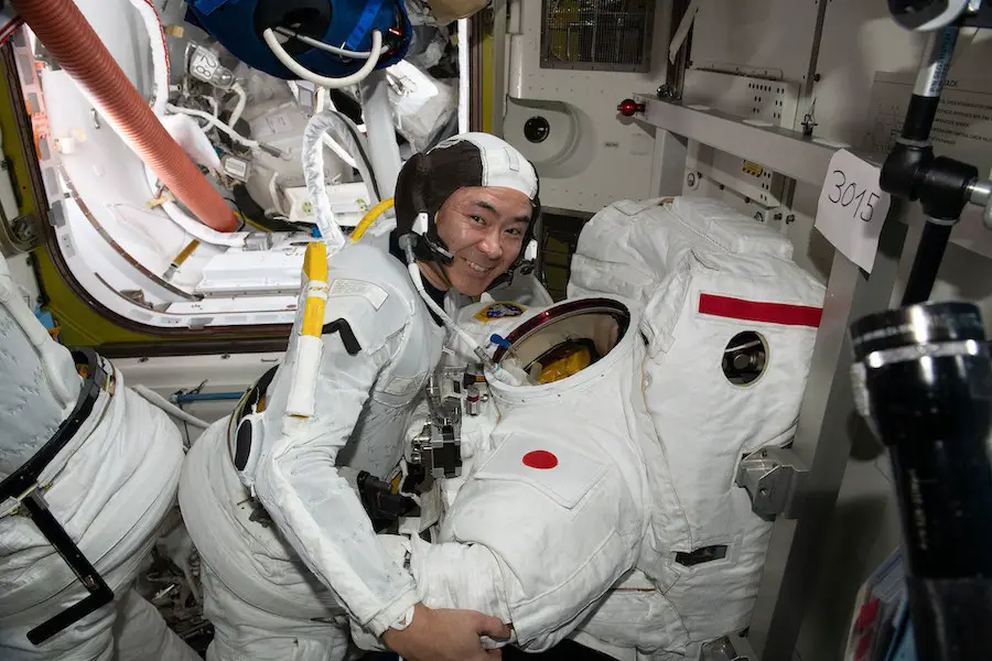 Spacewalking astronauts continue solar array upgrade work