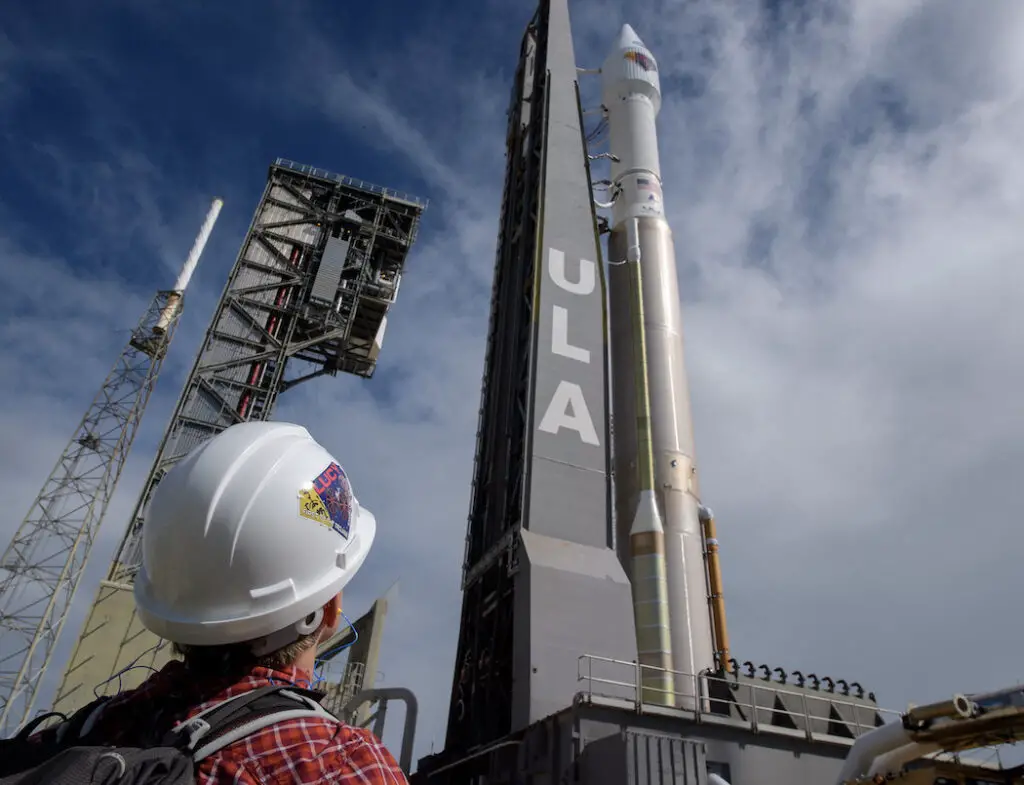 Atlas 5 rocket rolls out to launch pad with NASA’s Lucy asteroid probe