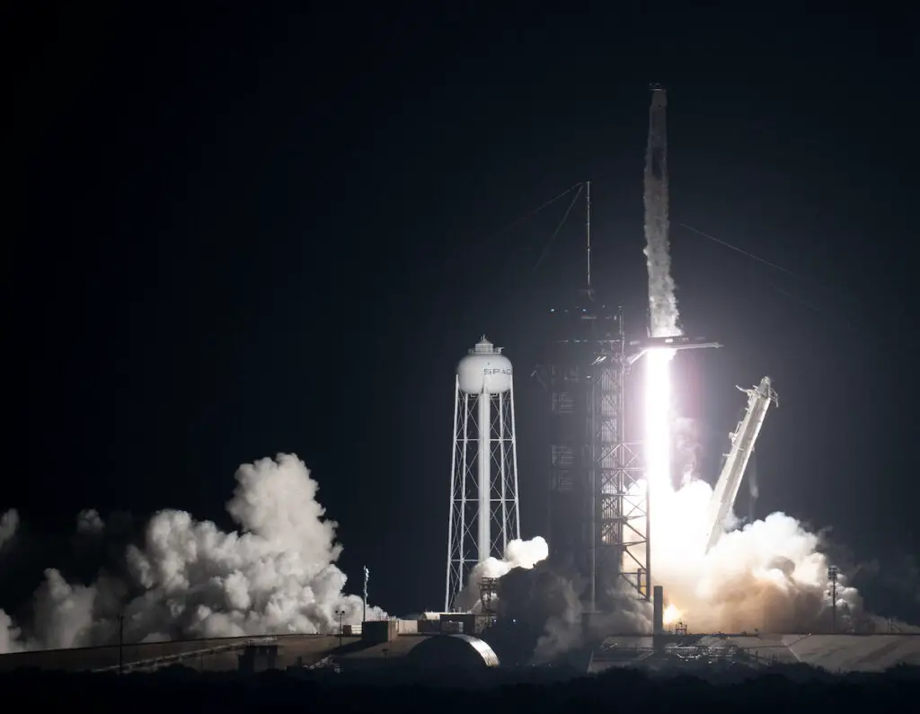 SpaceX debuts new Dragon capsule in launch to the International Space Station