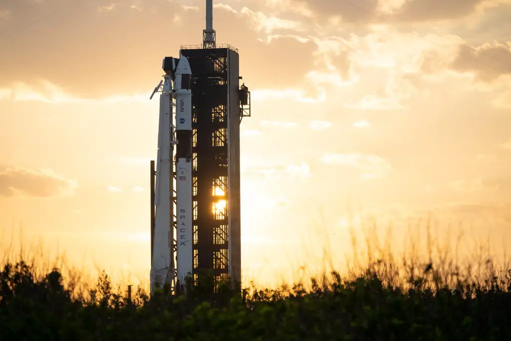 Shortly before liftoff, SpaceX cancels a crew launch due to igniter issues