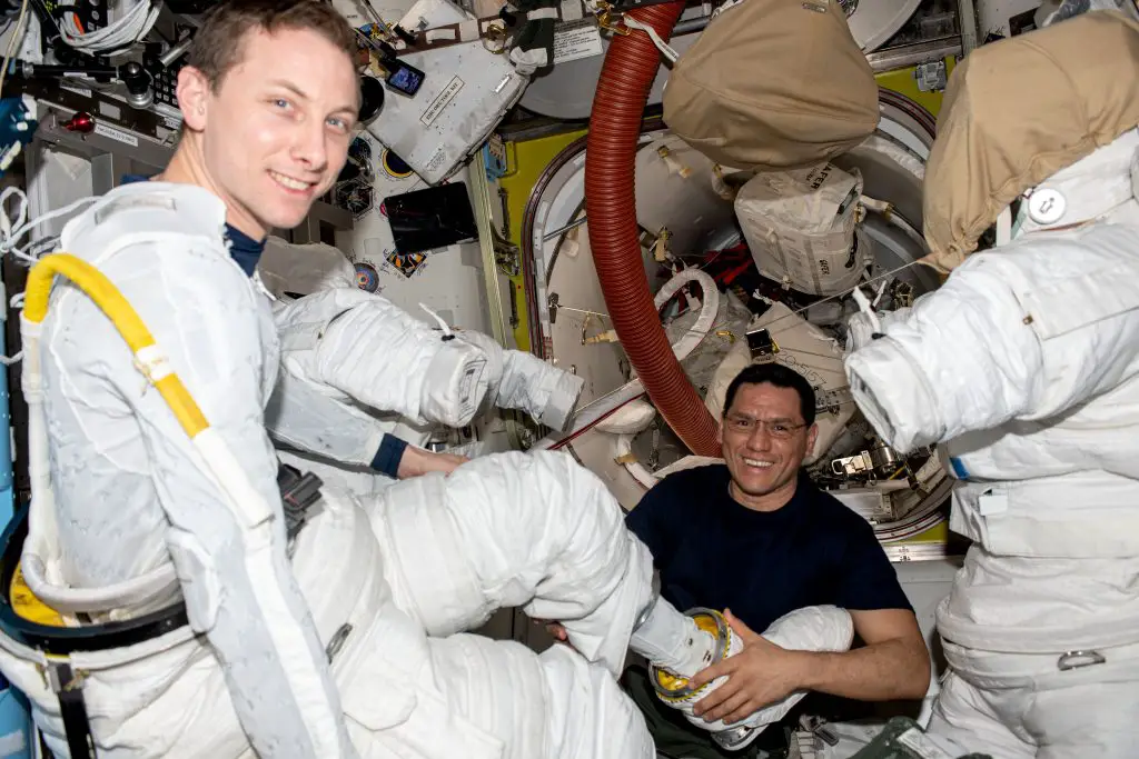 Louisiana Students to Hear from NASA Astronauts Aboard Space Station
