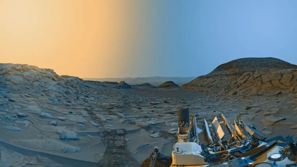 NASA’s Curiosity Captures Martian Morning, Afternoon in New ‘Postcard’