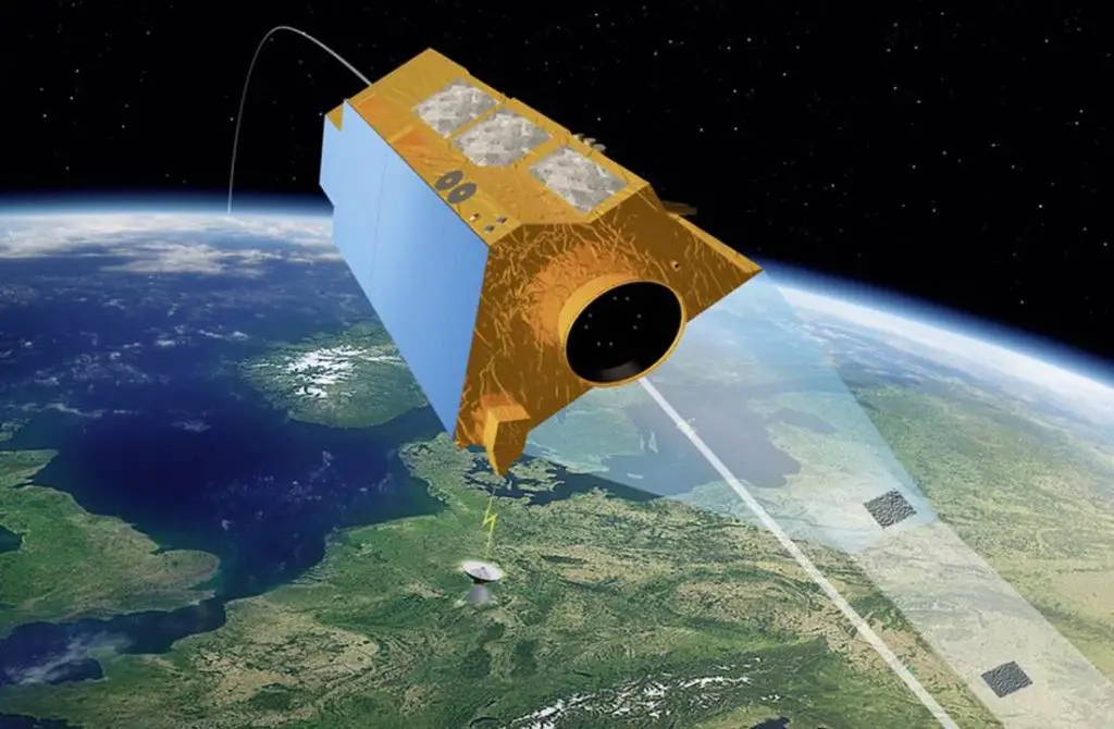 German military radar satellite ready for SpaceX rocket ride