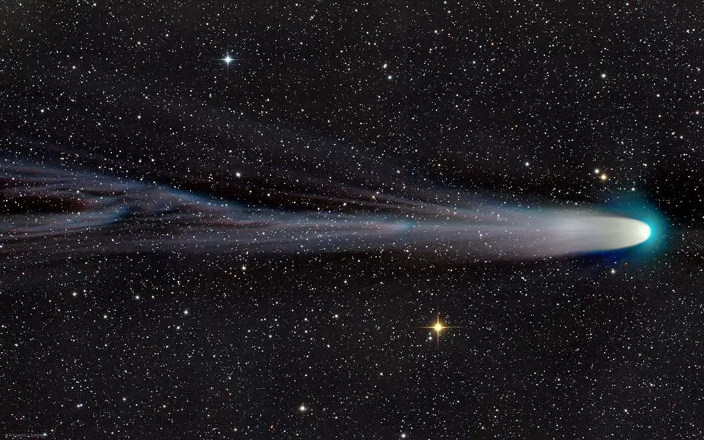 The Tail of a Christmas Comet