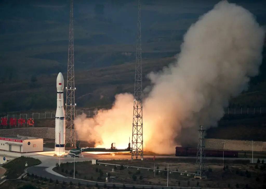 China places two KL-Beta satellites into orbit 