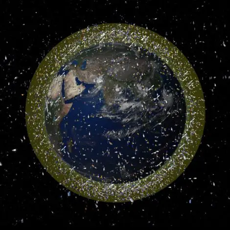 Report: U.S. should push for global rules on space traffic management
