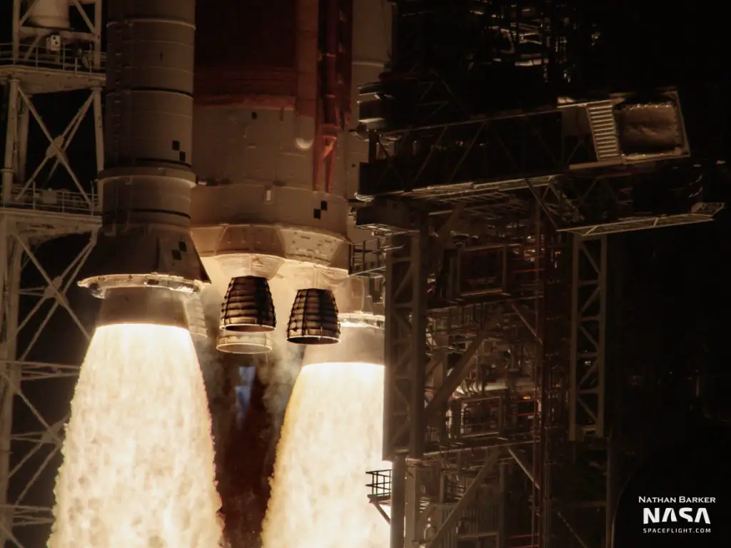 Solid Rocket Boosters meet performance targets in first-look data review for Artemis I