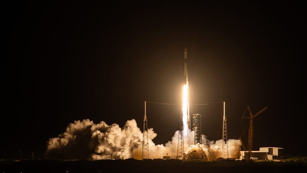 SpaceX breaks its own record, launches Falcon 9 for the 18th time