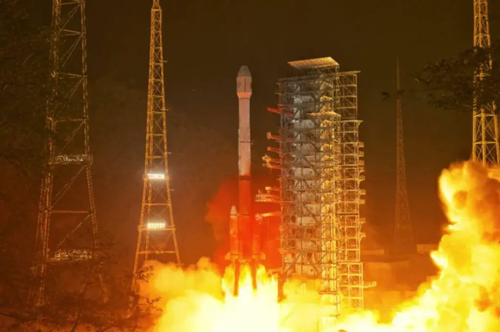 China launches Fengyun-4B meteorological satellite