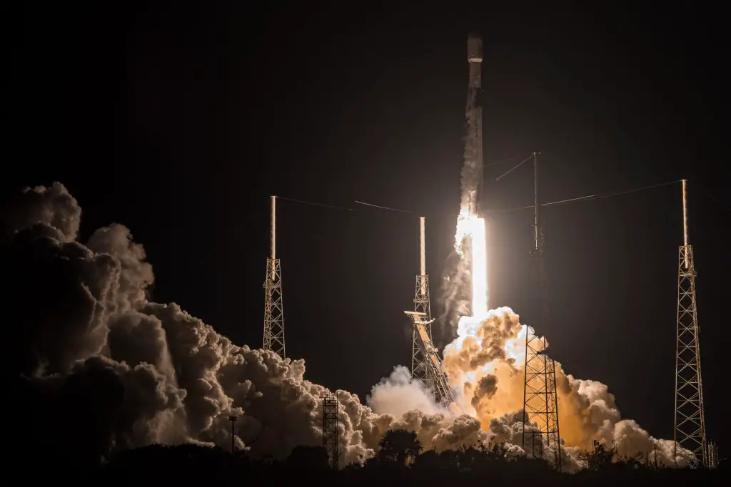 SpaceX launches Inmarsat-6 F2 in a boost for direct-to-device services