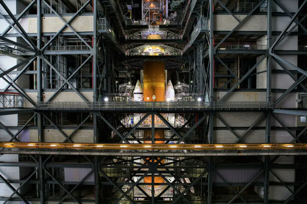 Artemis 1 SLS stacking work running long, preps for integrated tests continue in parallel