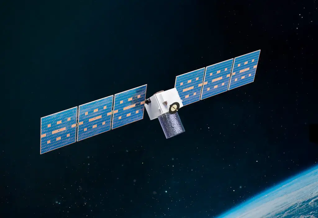LeoStella unveils its largest smallsat to target SDA contracts