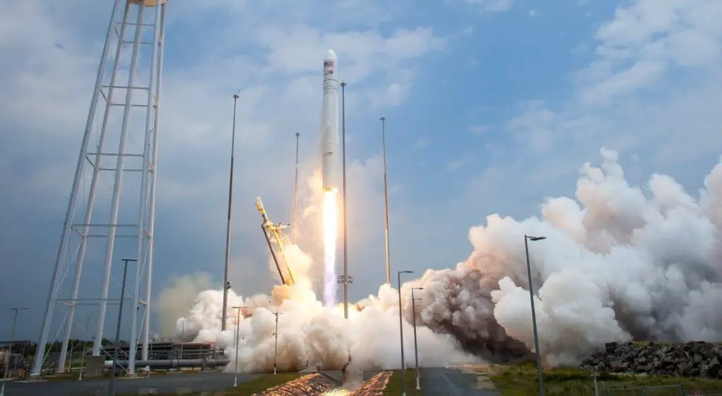 S.S. Ellison Onizuka Cygnus mission launches safely to ISS