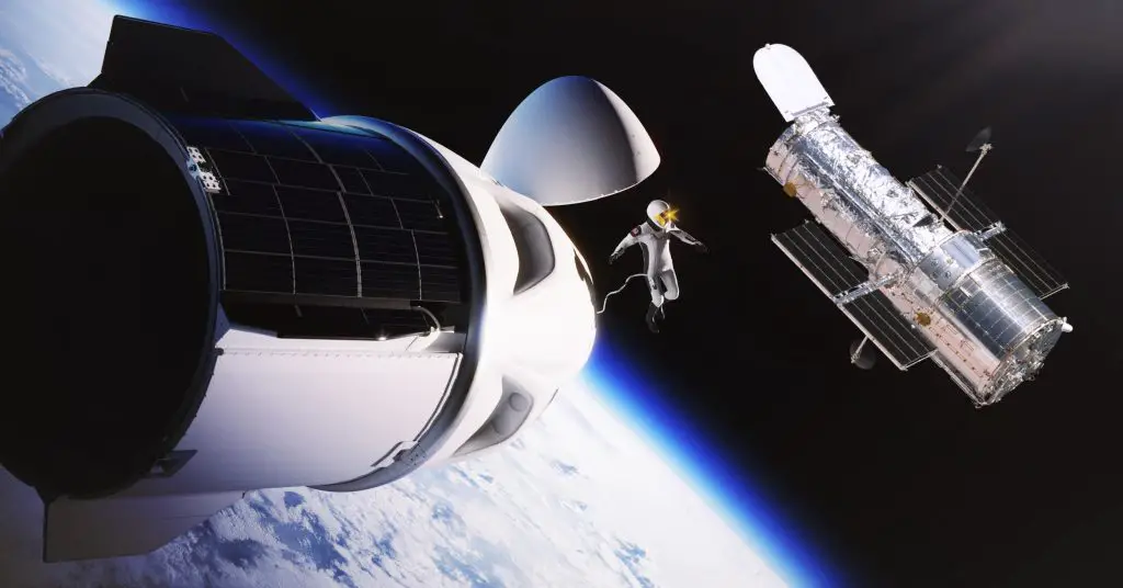 SpaceX wants to boost Hubble Space Telescope’s orbit with Dragon spacecraft