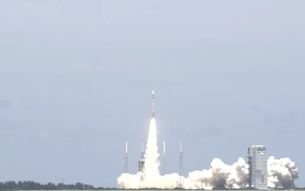 ULA launches U.S. Space Force missile-warning satellite, two rideshare cubesats