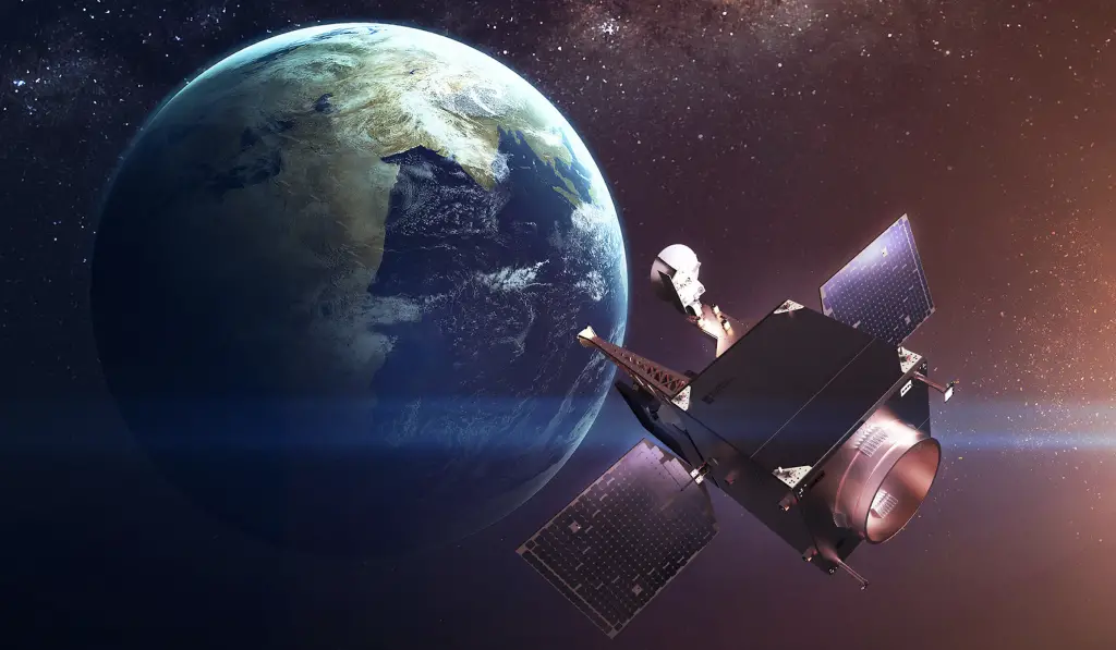Wide-Field-of-View missile warning satellite transmits first images