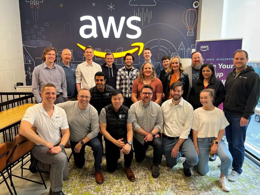 AWS chooses 14 startups for its third space accelerator program