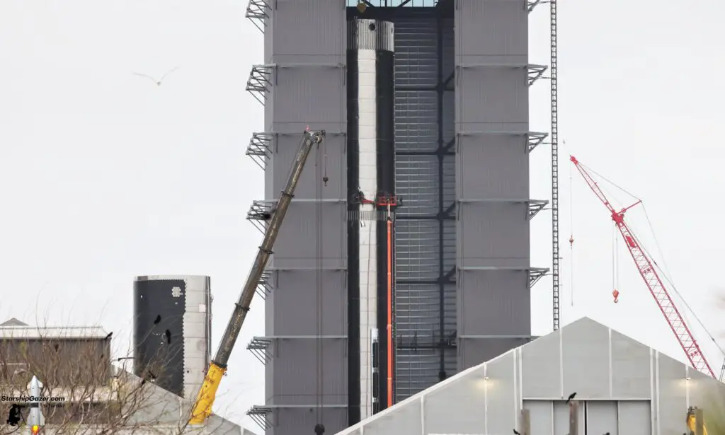 SpaceX’s first 33-engine Super Heavy booster reaches full height