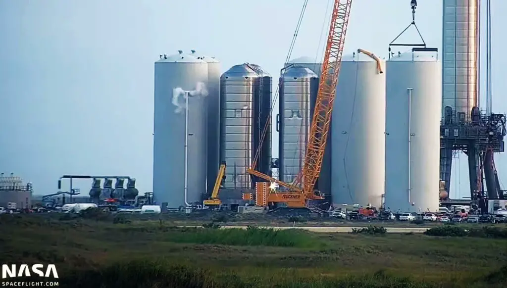 SpaceX’s orbital Starship launch pad tank farm comes to life for the first time