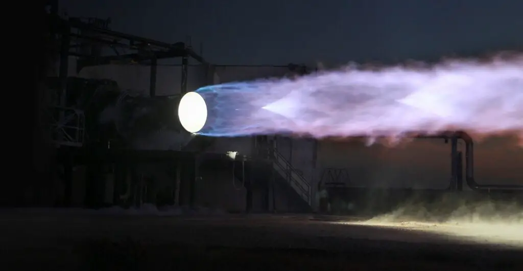 SpaceX Starship engine completes orbital-duration static fire test in Texas