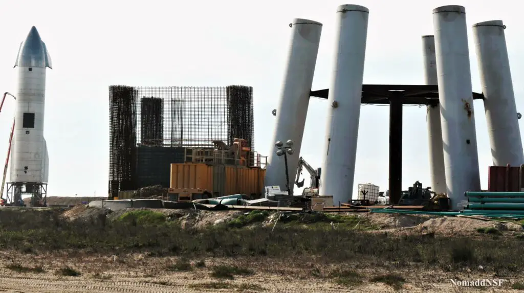 SpaceX’s Starship booster-catching ‘launch tower’ begins to take shape in Texas
