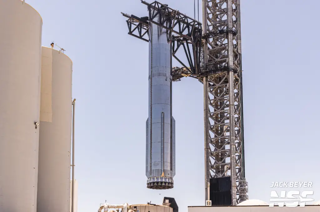 Booster 9 removed from launch site ahead of hot stage ring tests