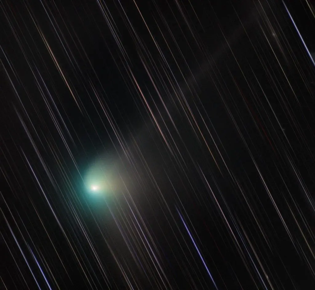 Daily Telescope: A brilliant shot of a comet as it nears the Sun