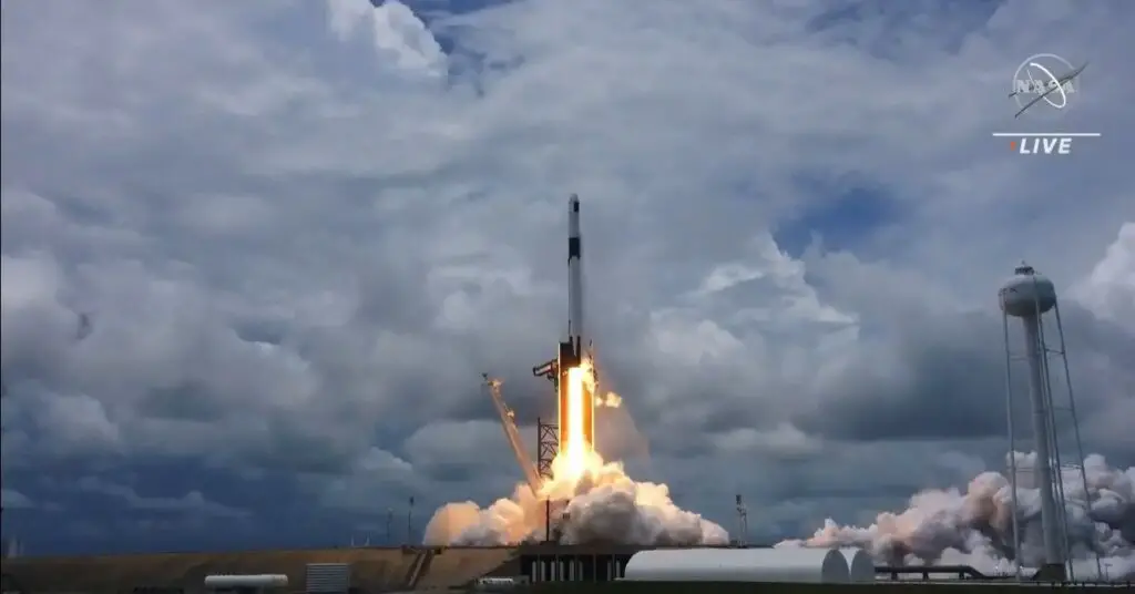 Science, Solar Arrays Launch on NASA’s SpaceX Cargo Mission
