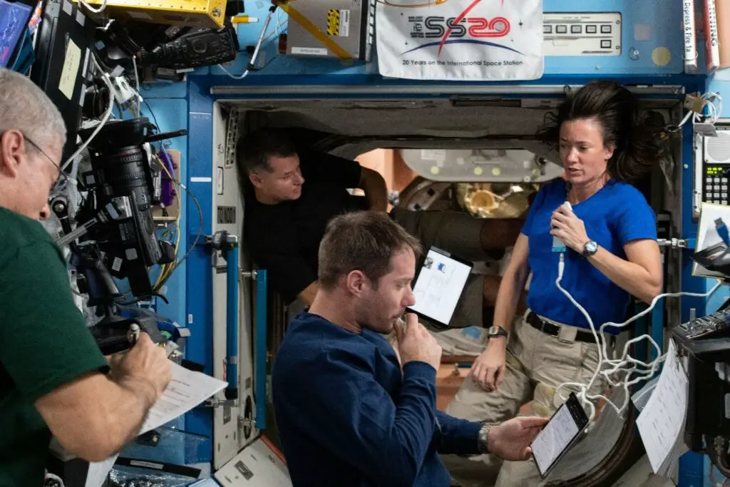 Nebraska Youth to Hear from NASA Astronauts Aboard Space Station