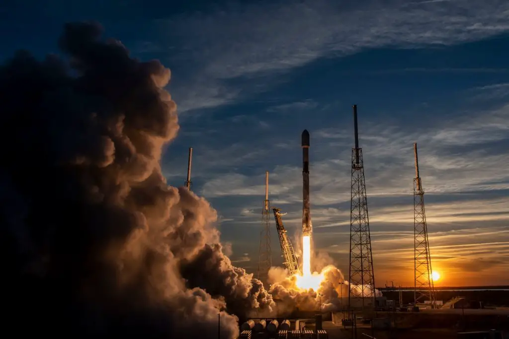 SpaceX launches first upgraded Starlink satellites
