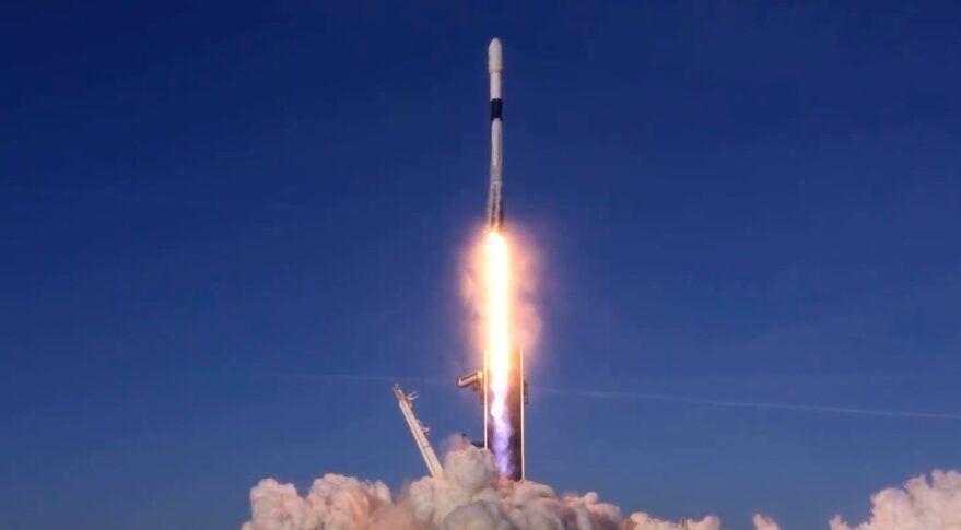 SpaceX surpasses 1,000-satellite mark in latest Starlink launch