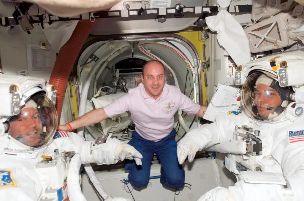 Former astronaut says it’s “extremely important” to study artificial gravity