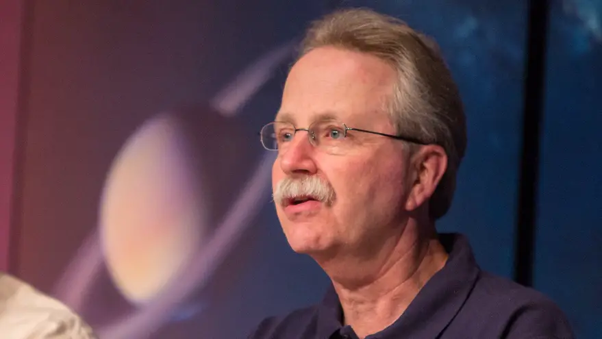 NASA astrophysics director to step down