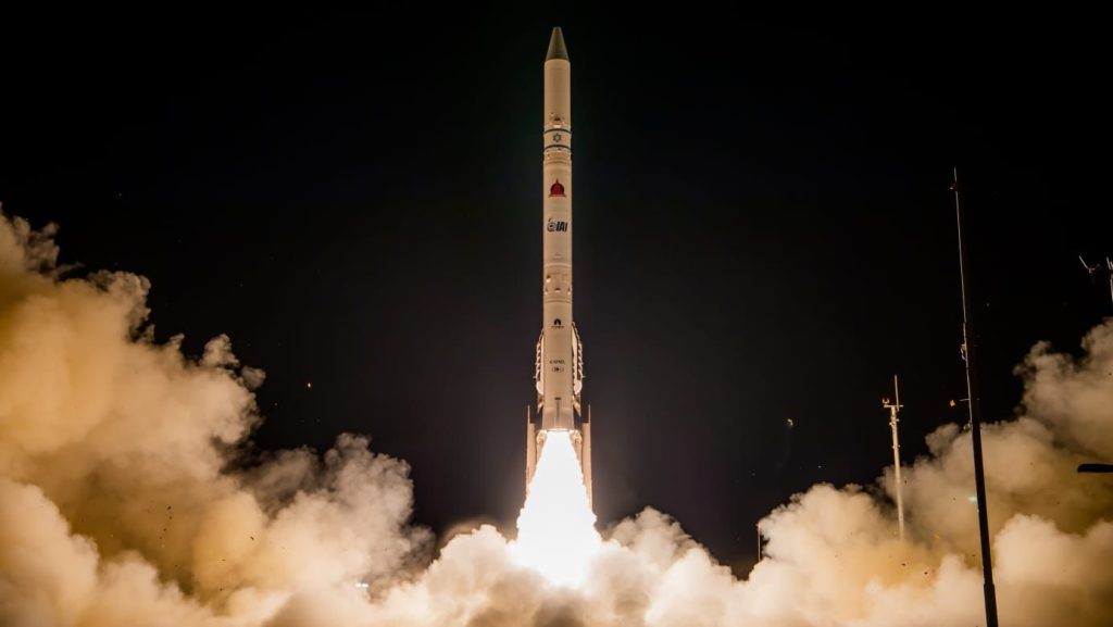 Israel launches Ofek spy satellite