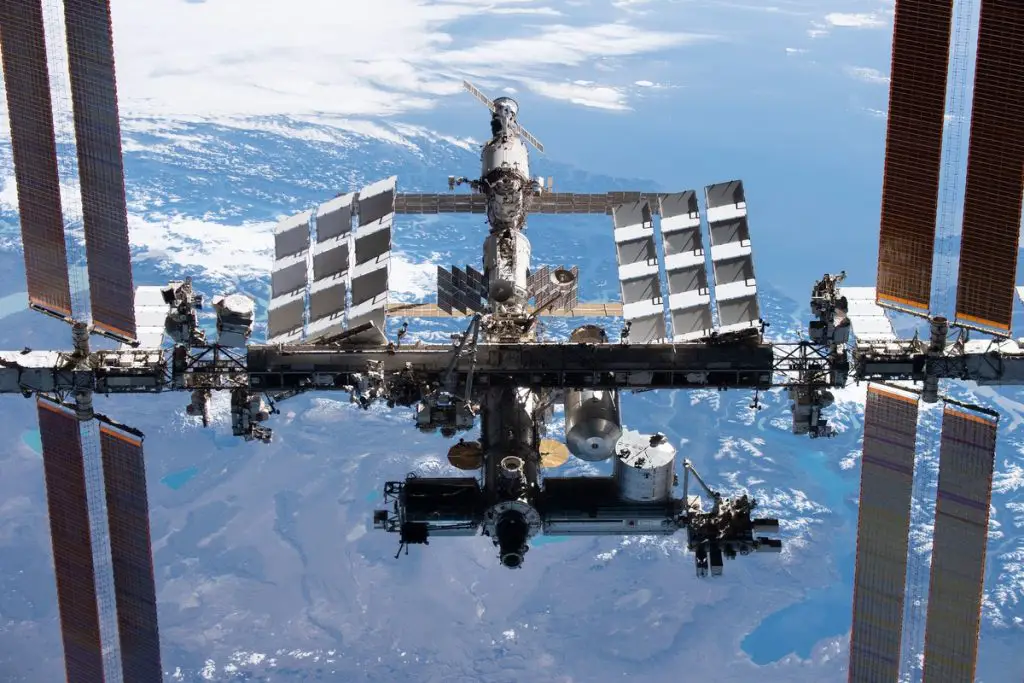 NASA planning to spend up to $1 billion on space station deorbit module