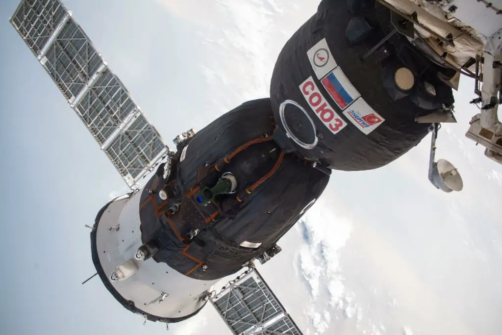 NASA stands by its astronaut after incendiary Russian claims