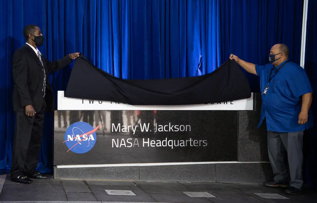 NASA Celebrates ‘Hidden Figure’ Mary W. Jackson With Building Naming Ceremony