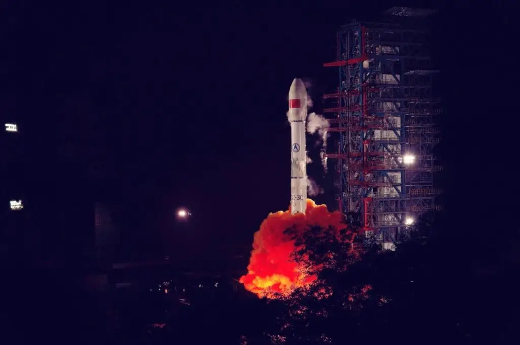 China launches fifth Tianlian-1 data relay and communication satellite