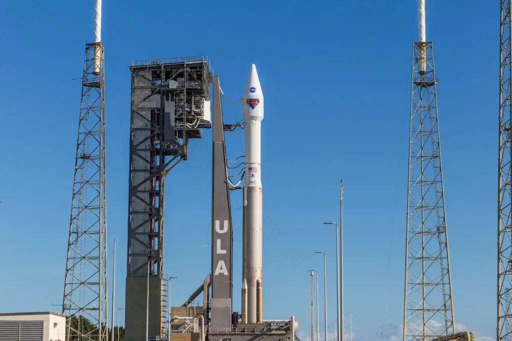 Photos: Atlas 5 rocket stands on the launch pad with NASA’s Lucy spacecraft