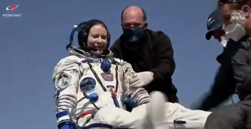 NASA Astronaut Kate Rubins, Crewmates Return Safely to Earth