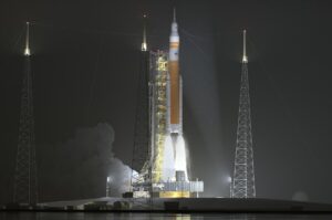 New contract unlikely to significantly reduce SLS costs
