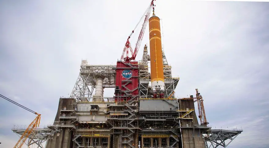 NASA to conduct SLS static-fire test in mid-January