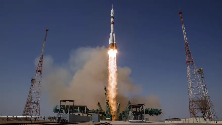 Soyuz launches new crew to International Space Station