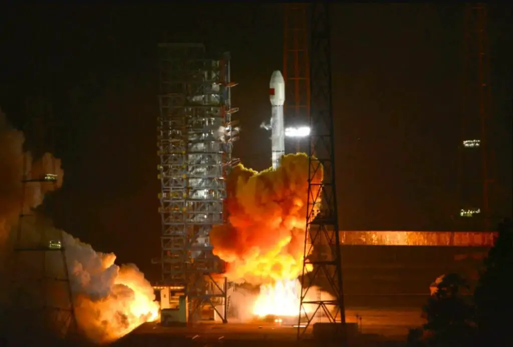 China launches ChinaSat-9B broadcast satellite